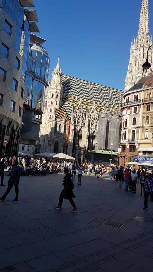 Sobieski Apartments St. Stephen'S Cathedral Wenen Buitenkant foto
