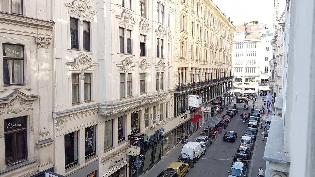 Sobieski Apartments St. Stephen'S Cathedral Wenen Buitenkant foto