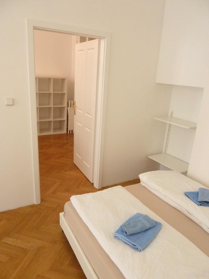 Sobieski Apartments St. Stephen'S Cathedral Wenen Buitenkant foto